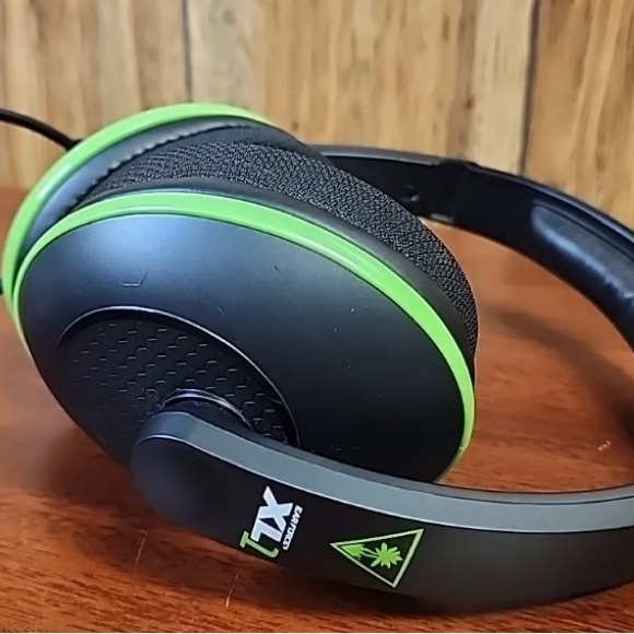 Turtle Beach Ear Force XL1 Gaming Headset Xbox360 Black & Green Amplified - Picture 8 of 8